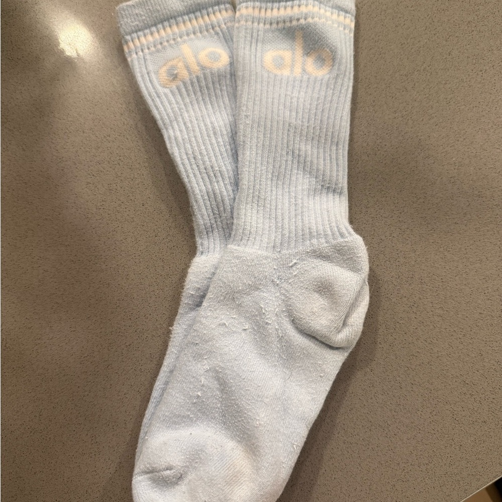 ALO Yoga Light Blue Crew Socks